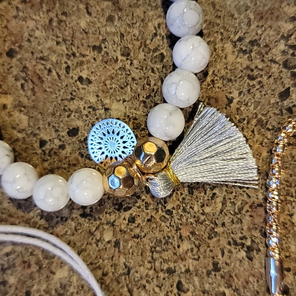 Bracelet Set - Picture 4 of 6